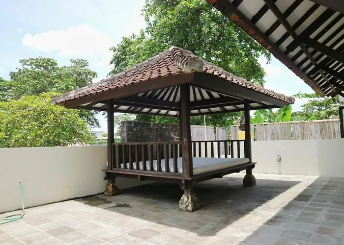 Mertasari 10c 4 Bedroom With Swimming Pool! *