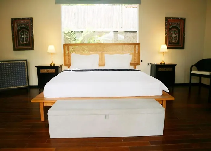 Mertasari 10c 4 Bedroom With Swimming Pool! * Sanur