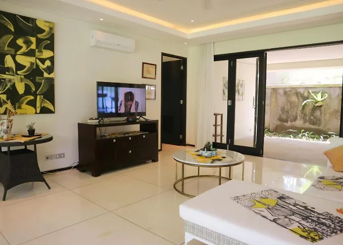 Mertasari 10c 4 Bedroom With Swimming Pool!