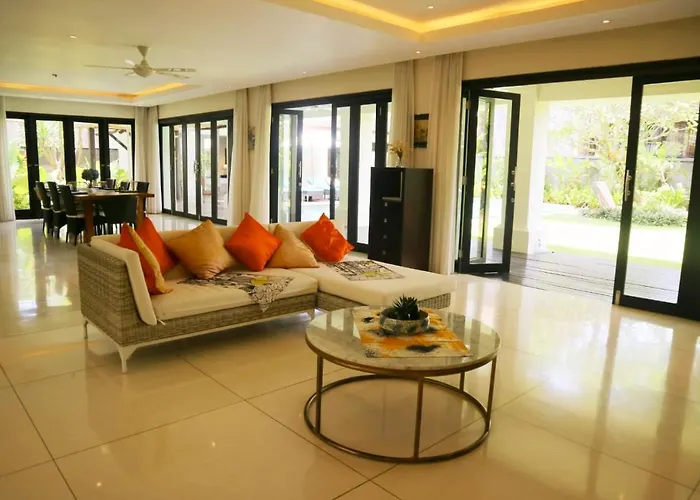 Mertasari 10c 4 Bedroom With Swimming Pool! * Sanur