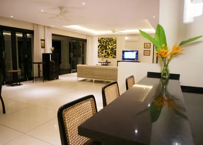 Mertasari 10c 4 Bedroom With Swimming Pool!