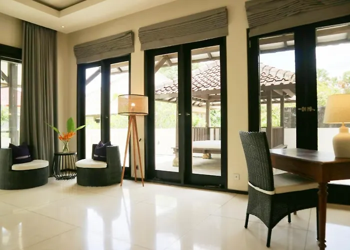 Villa Mertasari 10c 4 Bedroom With Swimming Pool! *